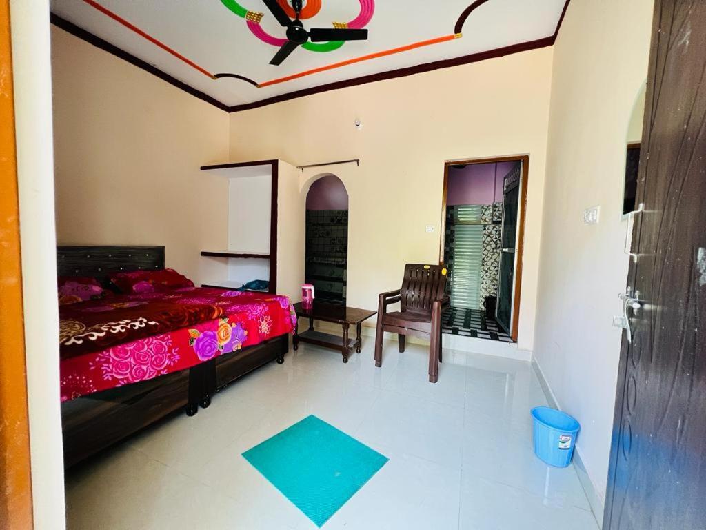 Gayatri Homestay Rudraprayāg Екстериор снимка